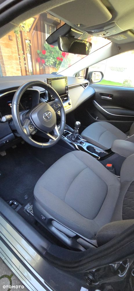 Toyota Corolla - 9