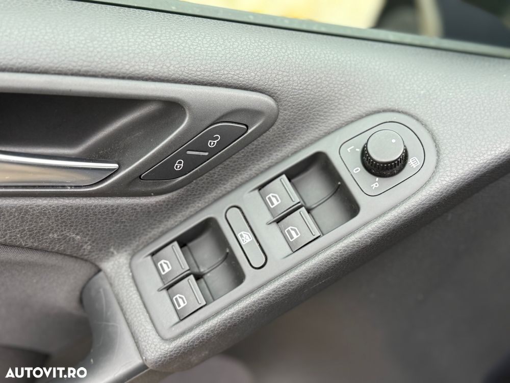 Volkswagen Golf 1.4 TSI DSG Style - 11