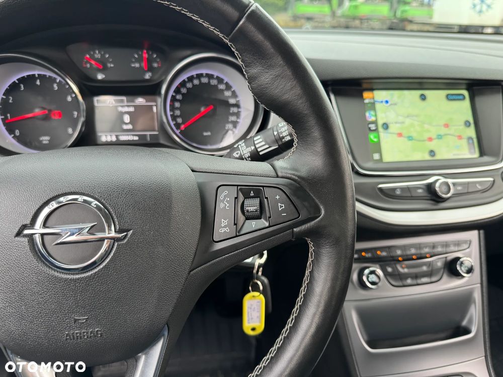 Opel Astra 1.4 Turbo Innovation - 17