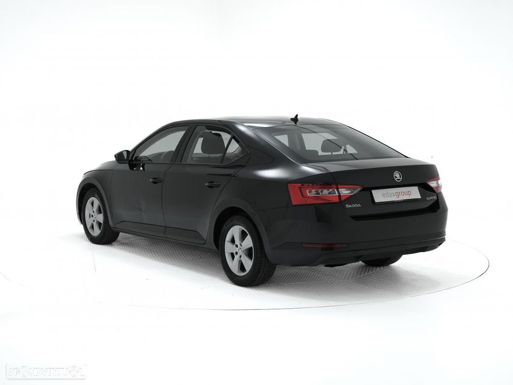Skoda Superb 1.6 TDI Active - 4
