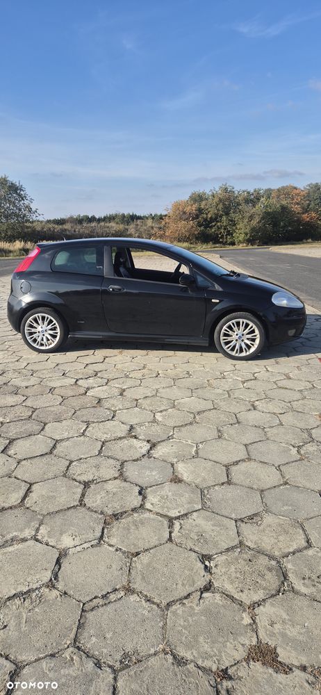 Fiat Grande Punto 1.4 16V Dynamic - 3