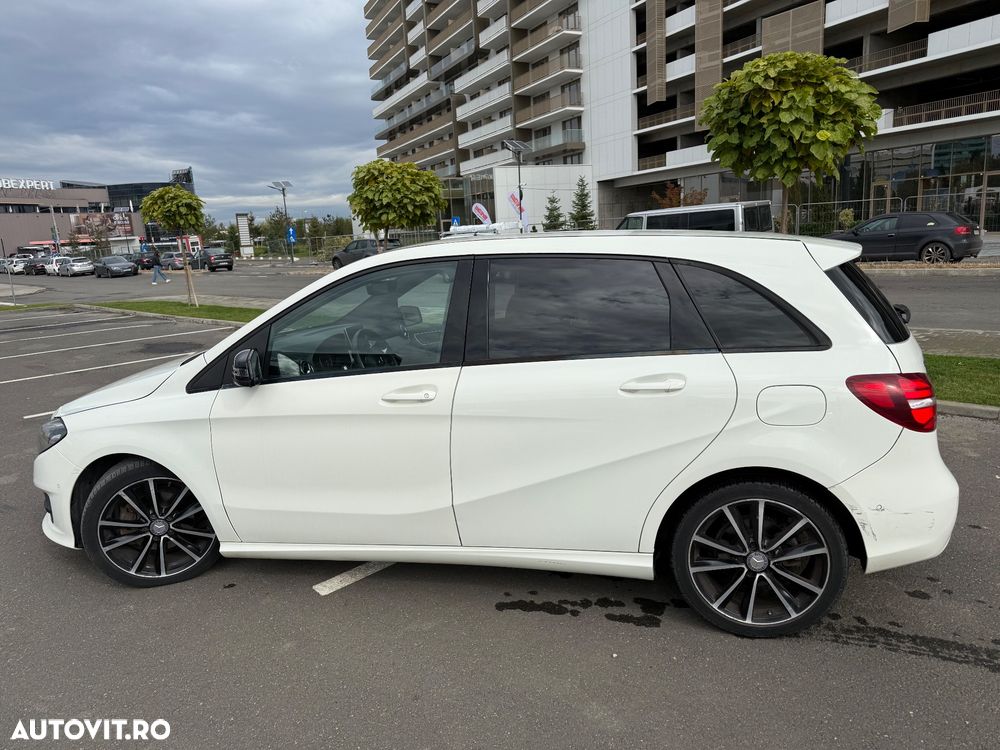 Mercedes-Benz B 180 - 5