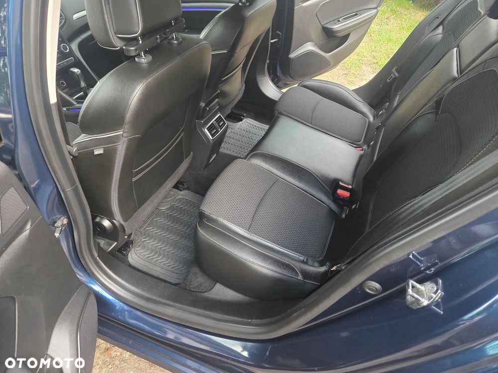Renault Megane ENERGY TCe 130 EDC BOSE EDITION - 33