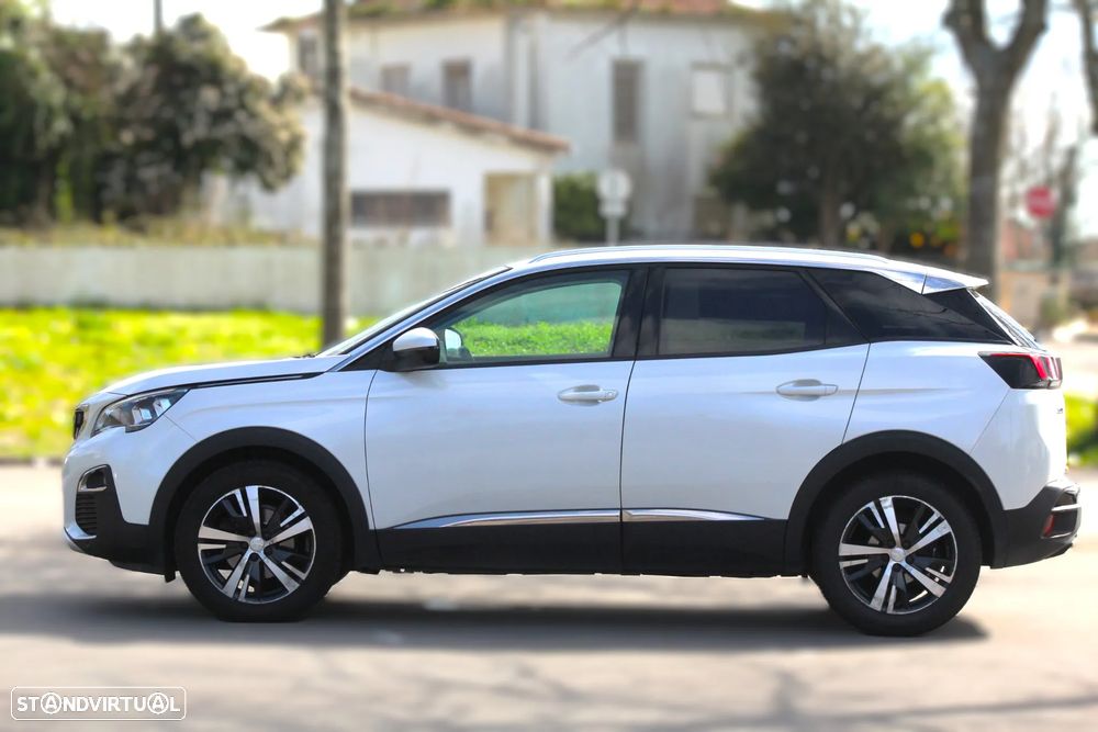 Peugeot 3008 1.6 BlueHDi Allure EAT6 J18 - 11