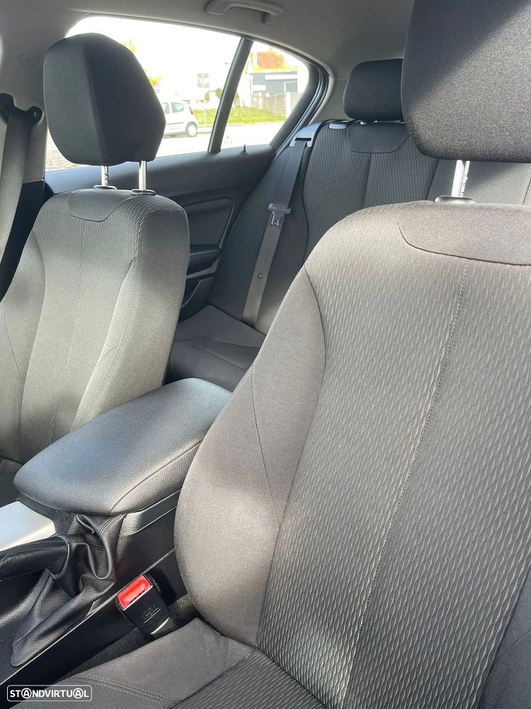 BMW 116 d EfficientDynamics - 6