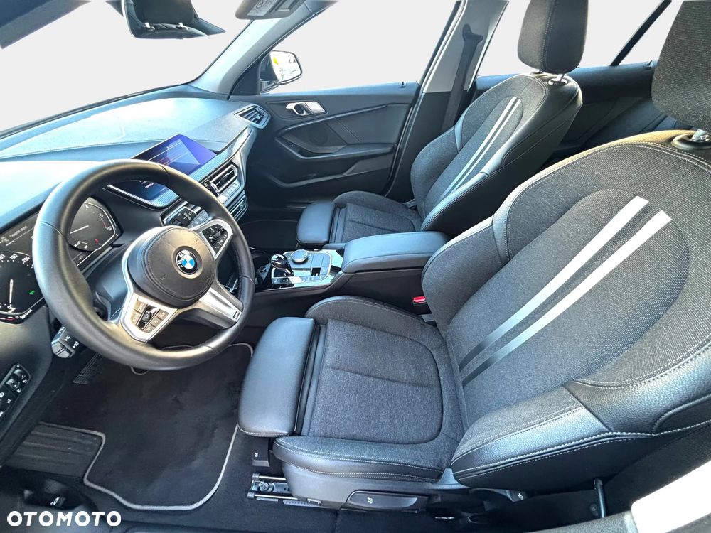 BMW Seria 1 118d Sport Line Shadow - 12