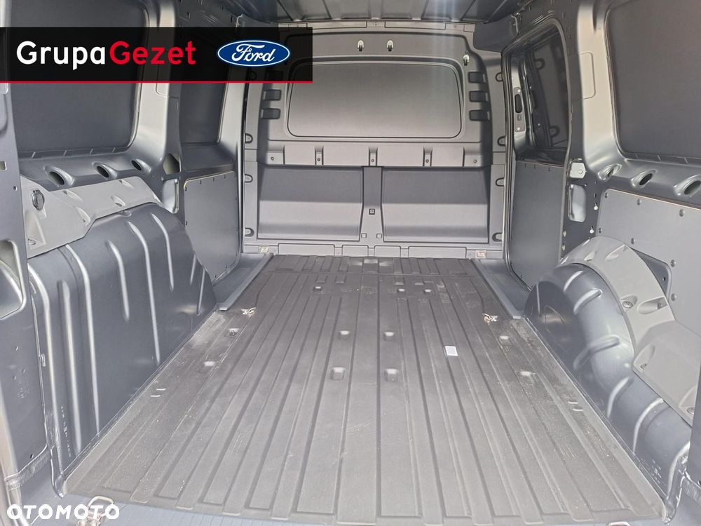 Ford Transit Connect - 17