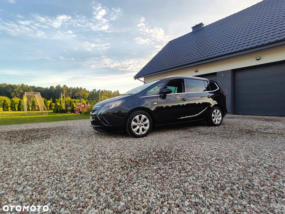 Opel Zafira Tourer 1.4 Turbo Edition - 24
