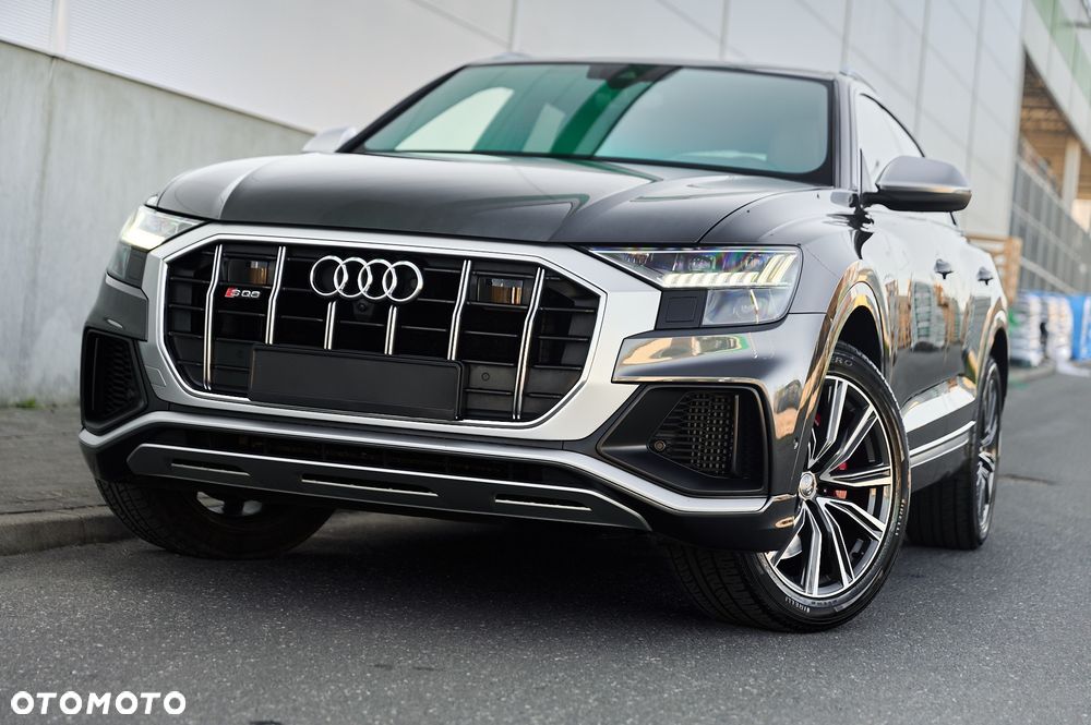 Audi SQ8 - 30