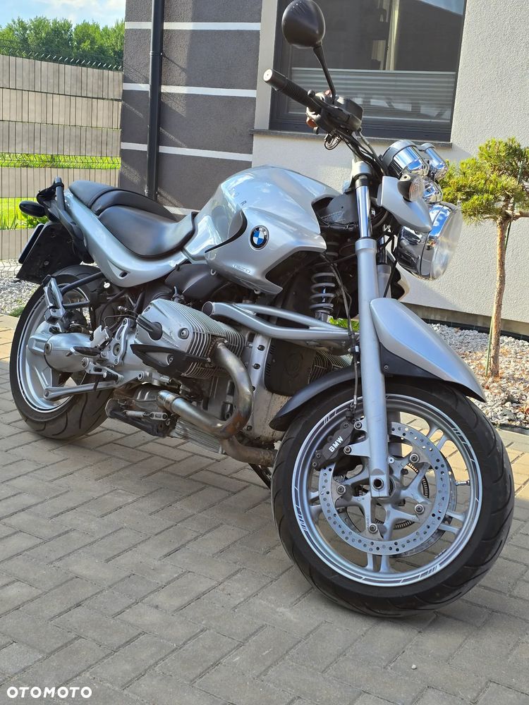 BMW R - 1