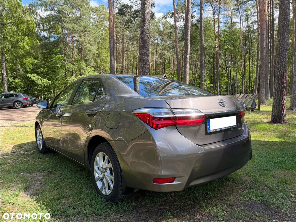 Toyota Corolla 1.6 Premium EU6 - 7