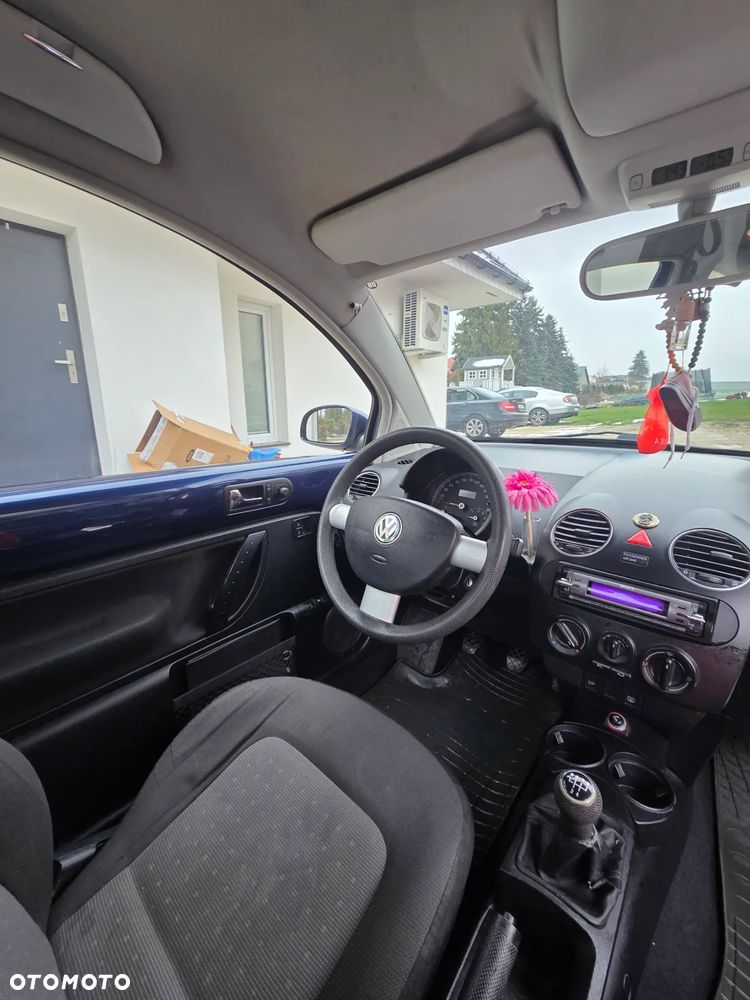 Volkswagen New Beetle 1.9 TDI - 12