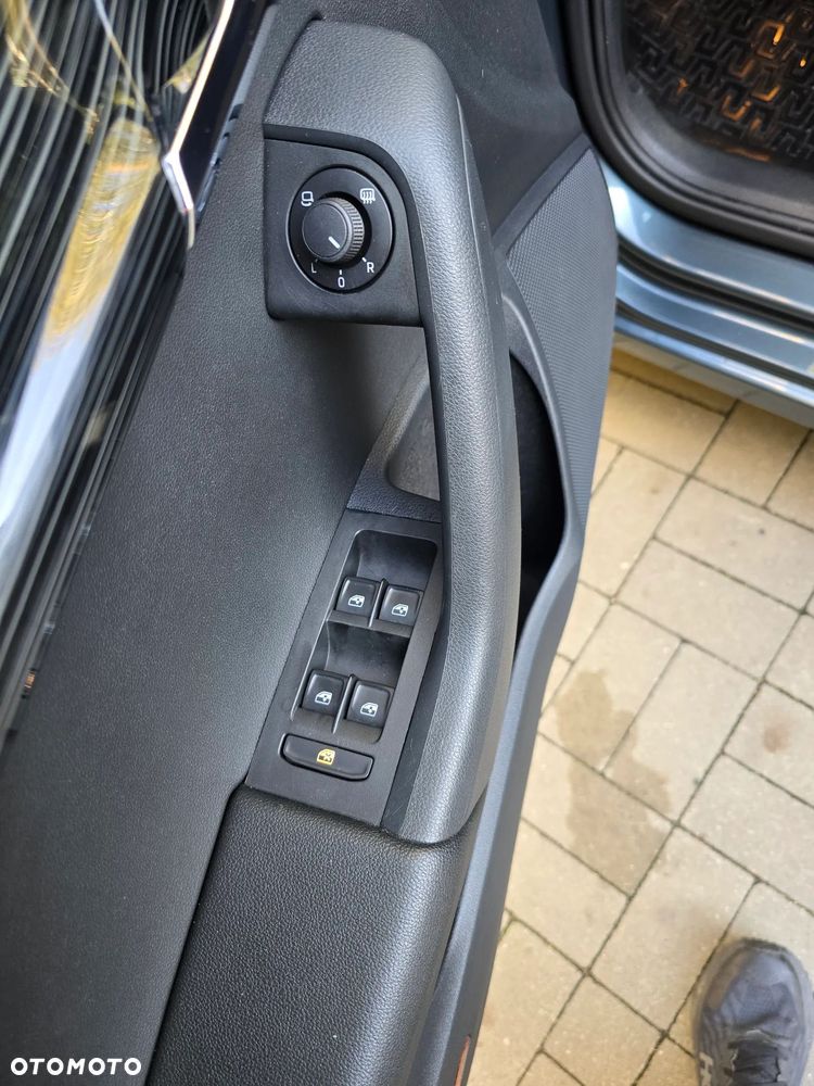 Skoda Octavia 2.0 TDI SCR Style DSG - 19