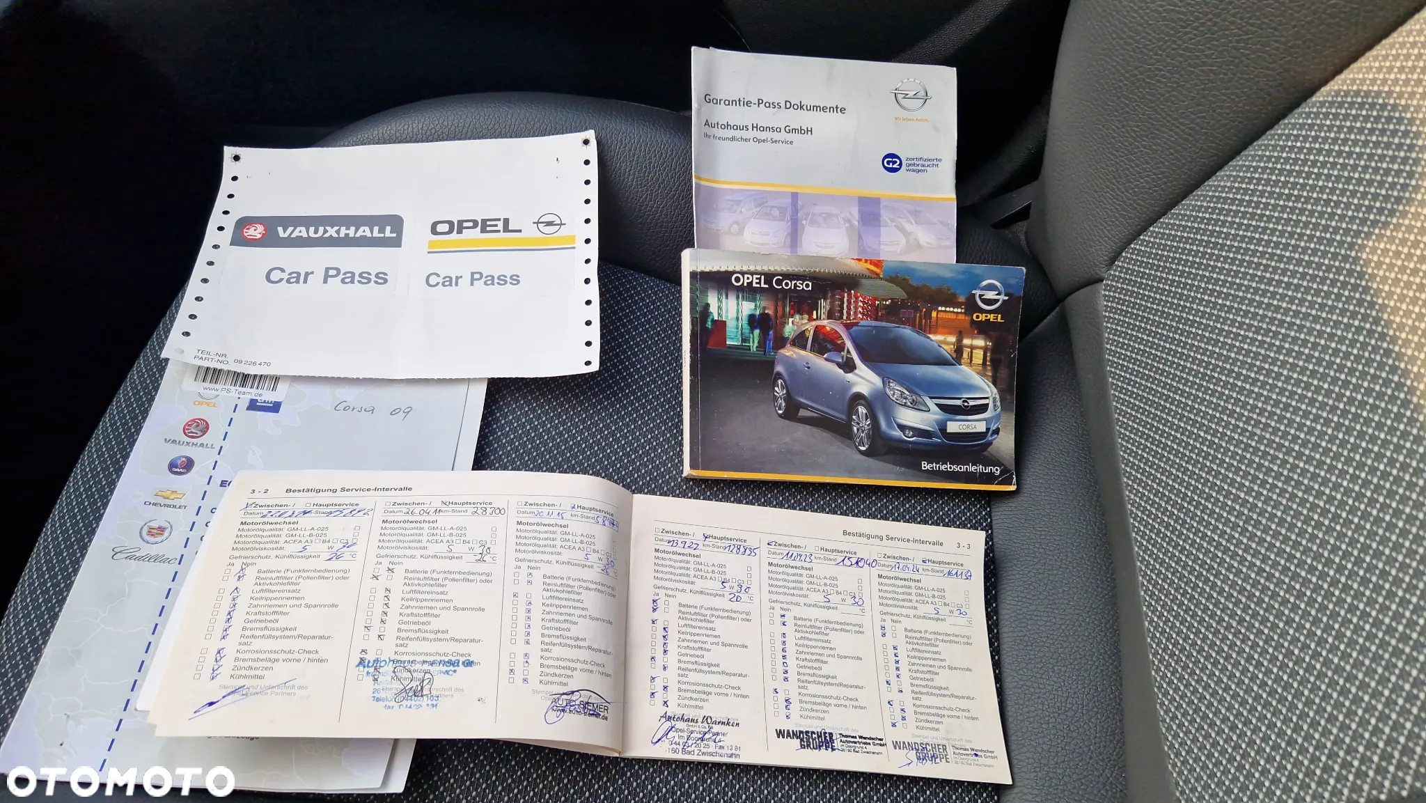 Opel Corsa 1.2 16V Cosmo - 31