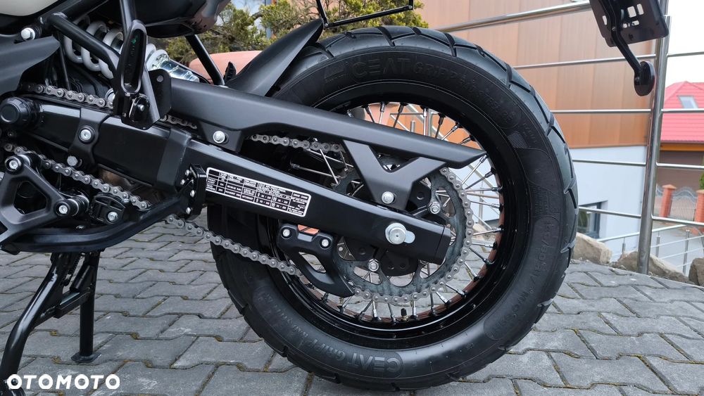 Royal Enfield Himalayan - 33