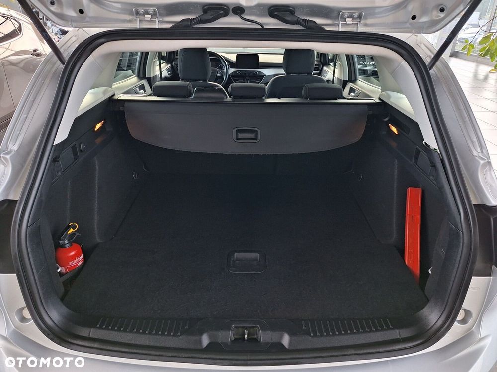 Ford Focus SW 1.5 EcoBlue Connected - 16