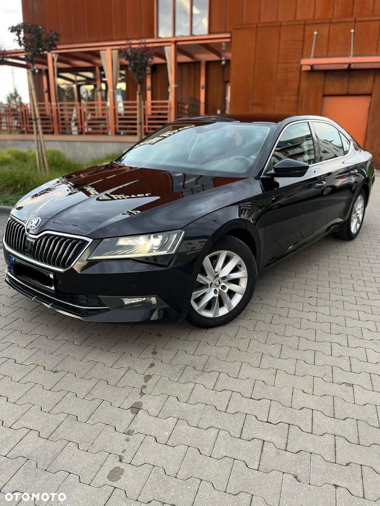 Skoda Superb 2.0 TDI Ambition DSG - 1