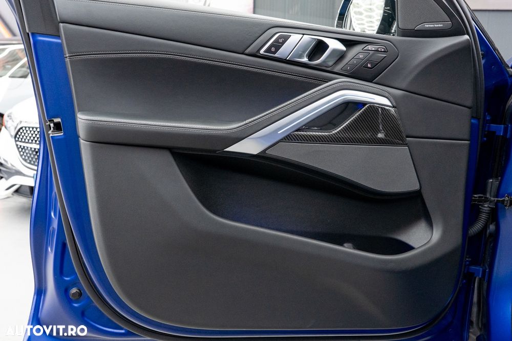 BMW X6 xDrive40i AT MHEV - 39