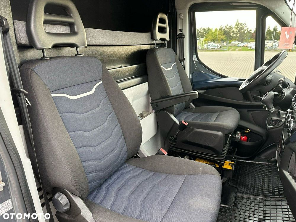 Iveco Daily 35S21 - 17