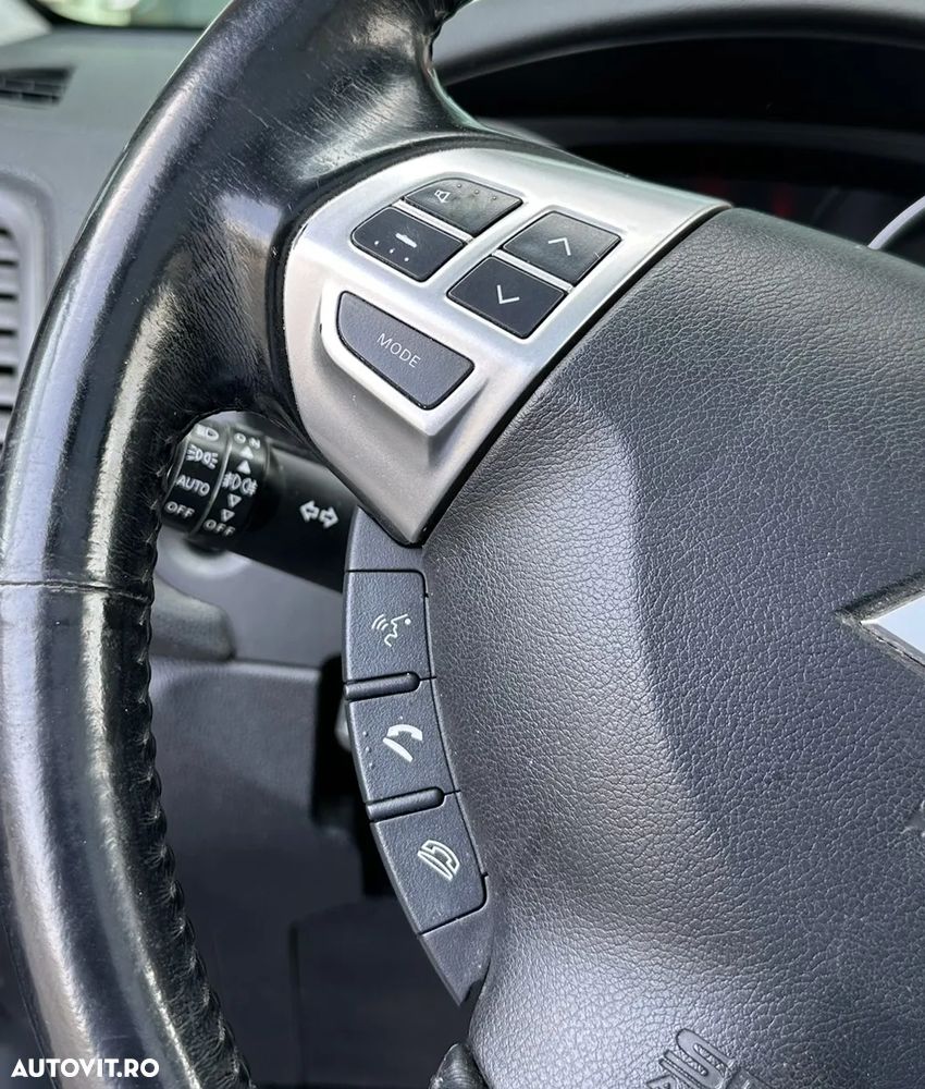 Mitsubishi ASX 1.8 DI-D 4WD Diamant Edition - 39