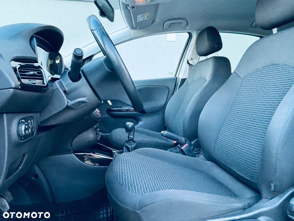 Opel Corsa 1.4 drive - 30