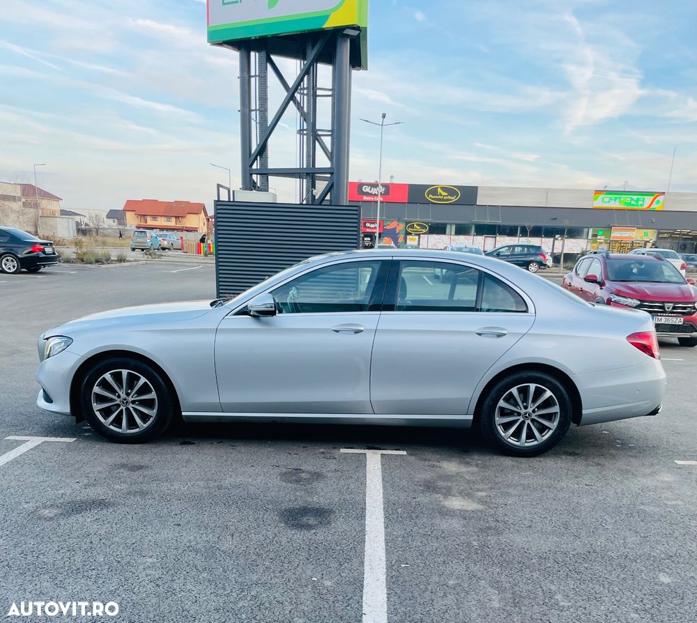 Mercedes-Benz E - 4