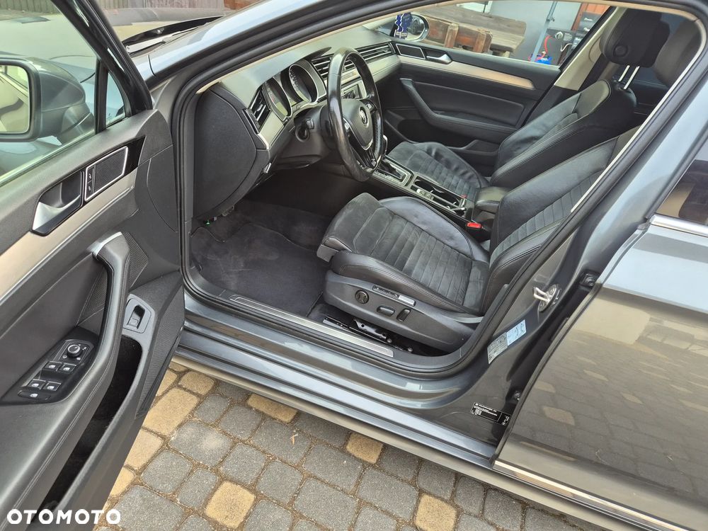 Volkswagen Passat 2.0 TDI SCR (BlueMotion Technology) DSG Highline - 10