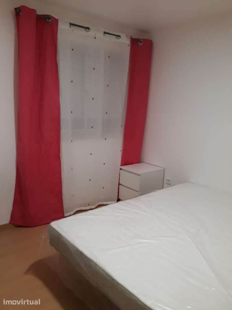 Apartamento T3 - 50metros do Hospital de Santo André - Grande imagem: 4/14