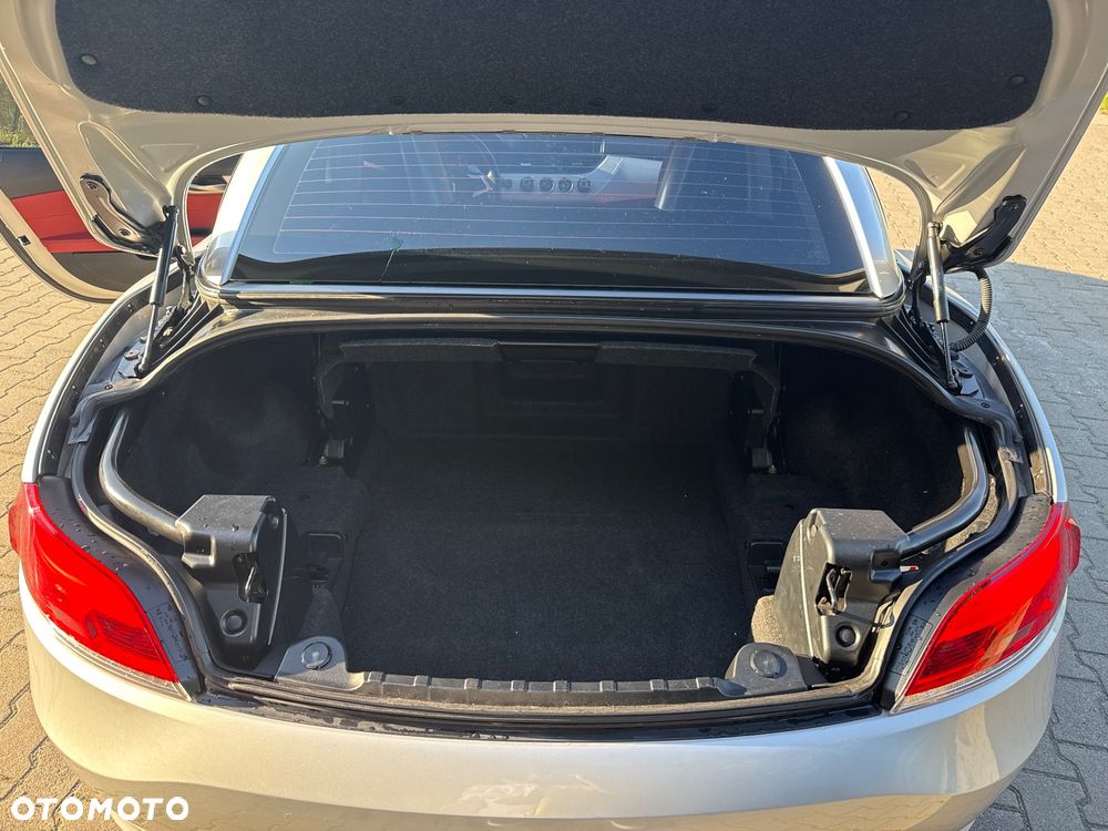 BMW Z4 sDrive30i - 15