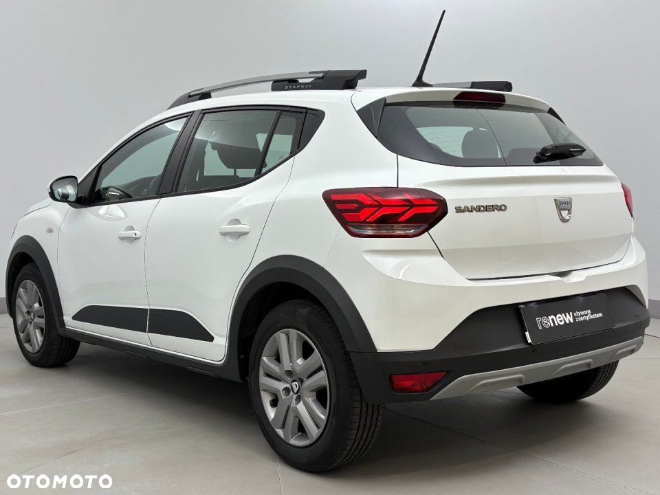 Dacia Sandero - 5