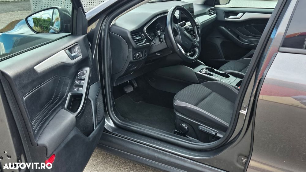 Ford Focus 1.0 EcoBoost Trend Edition - 4
