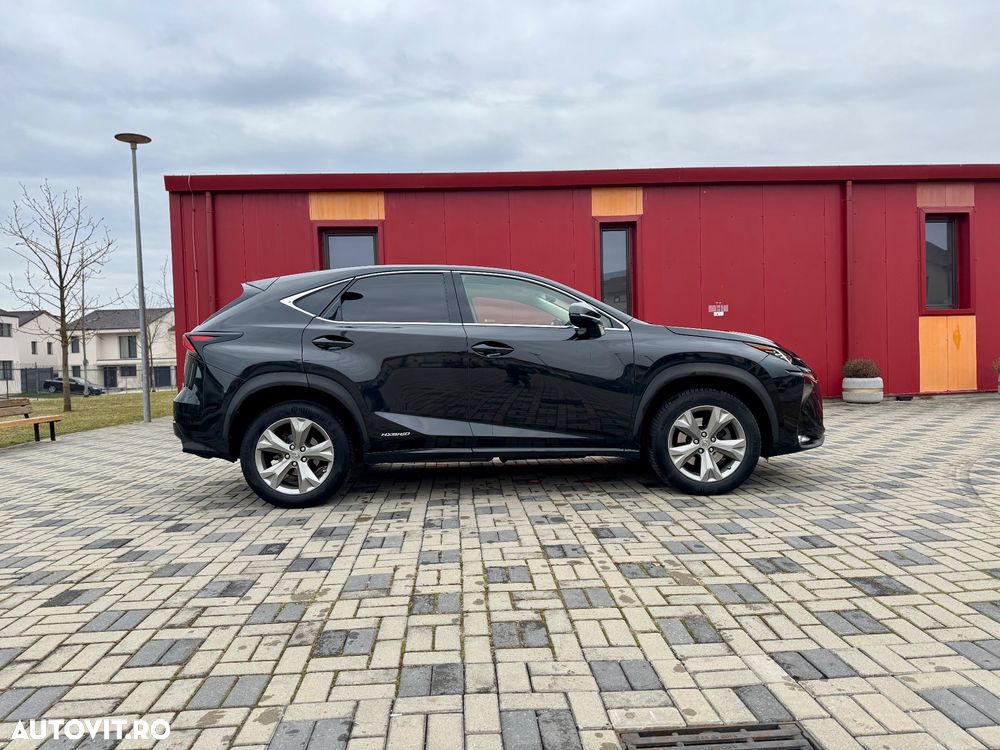 Lexus Seria NX 300h E-FOUR Luxury Line - 13