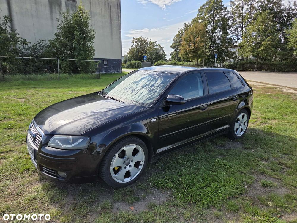 Audi A3 Sportback - 2
