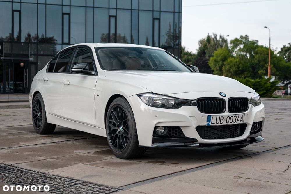 BMW Seria 3 320i xDrive M Sport sport - 2