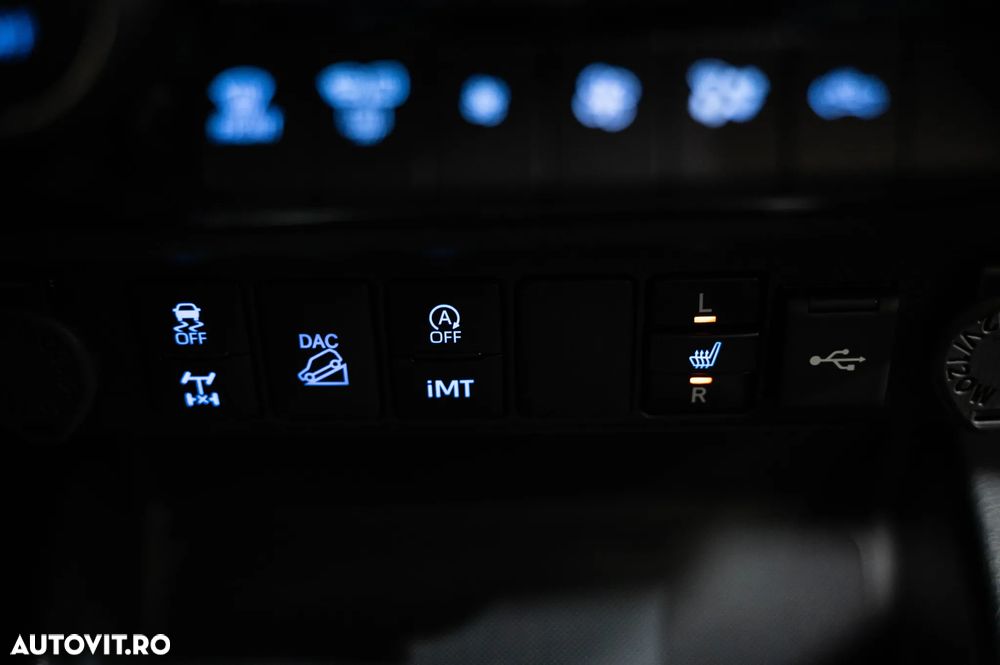 Toyota Hilux - 18