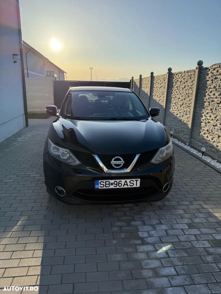 Nissan Qashqai 1.2 DIG-T ACENTA - 2