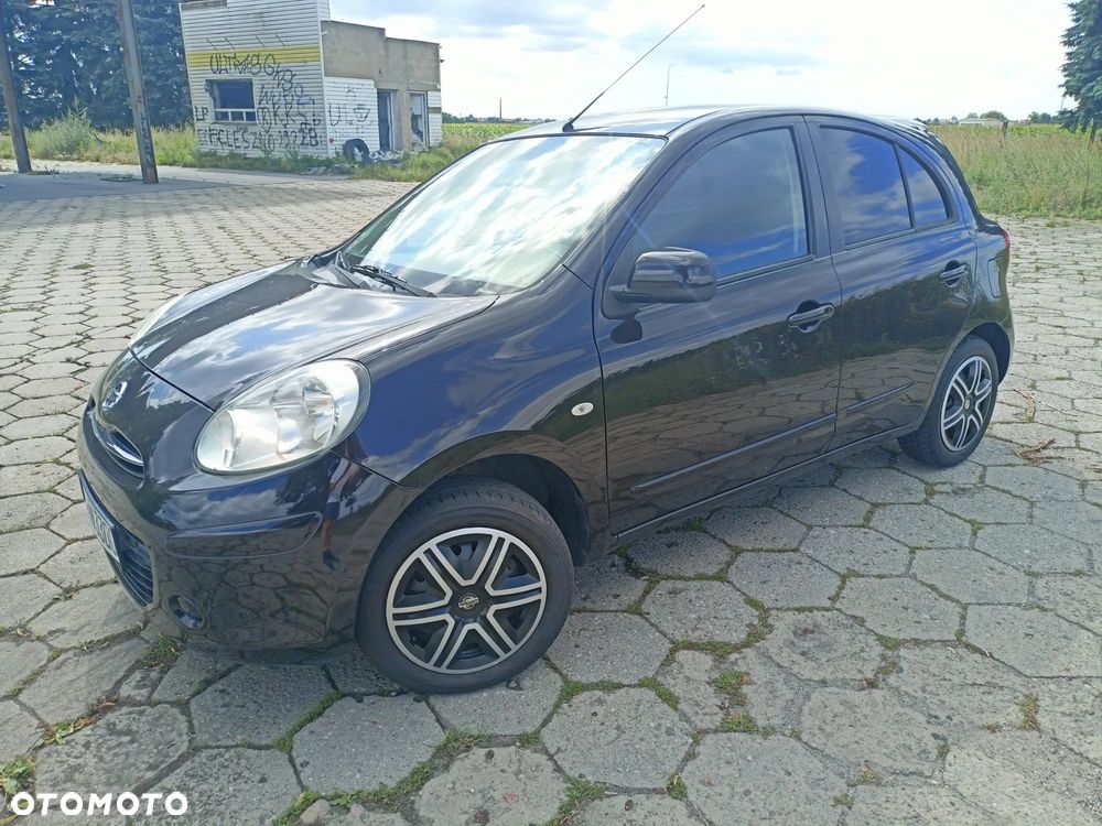 Nissan Micra - 2