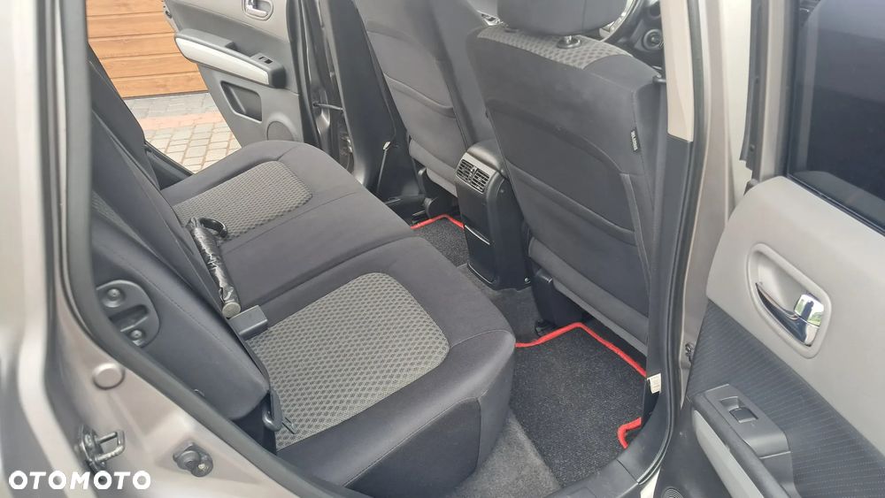 Nissan X-Trail 2.0 dCi 4x4 DPF LE - 16