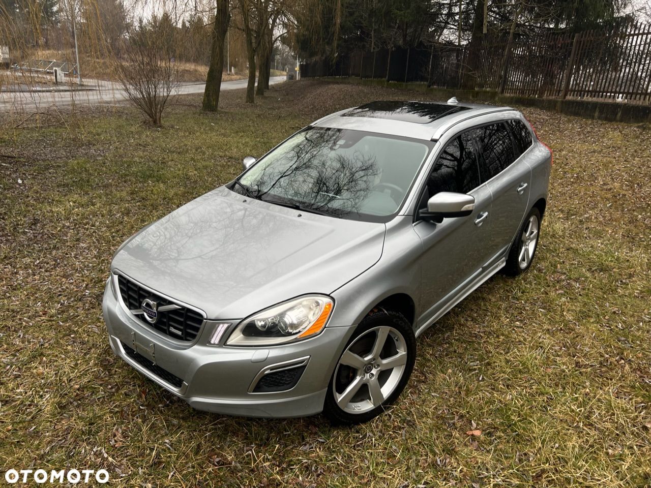 Volvo XC 60 T6 AWD R-Design - 1