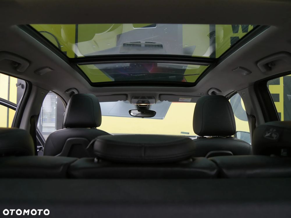 BMW Seria 2 218d Luxury Line - 16