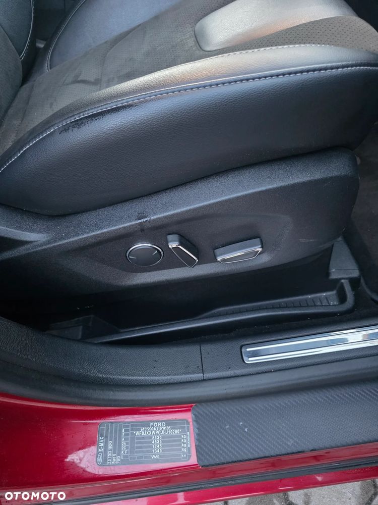 Ford S-Max 2.0 TDCi Titanium - 21