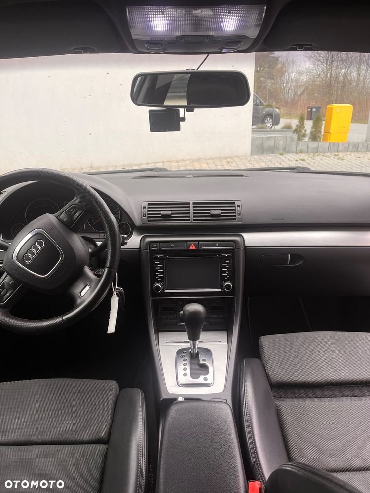 Audi A4 Avant - 19