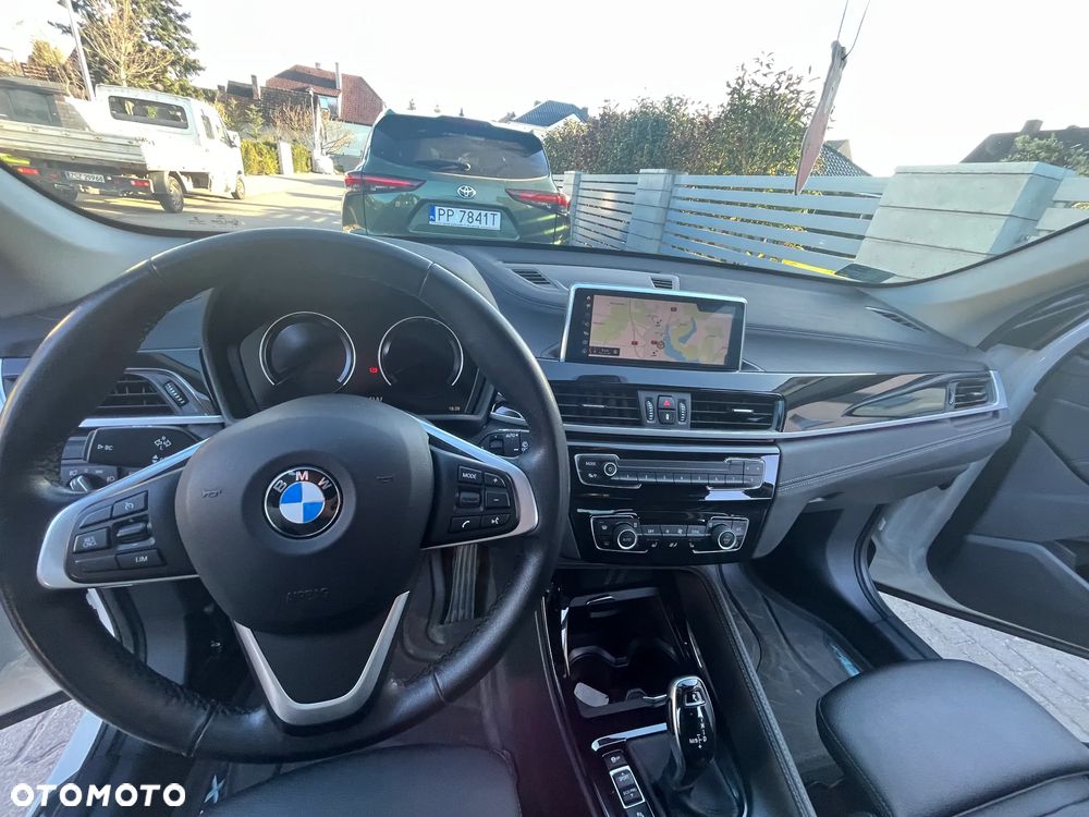 BMW X1 sDrive18i Sport Line - 14