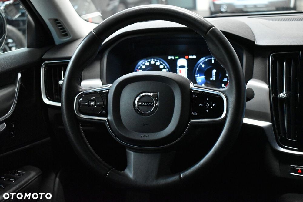 Volvo S90 - 14