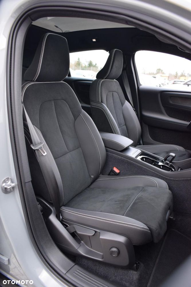Volvo C40 - 23