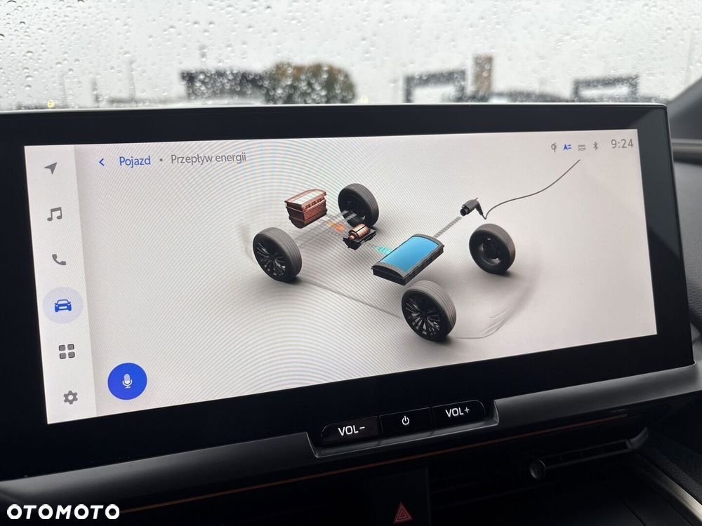 Toyota C-HR 2.0 PHEV Dynamic Force Executive - 28