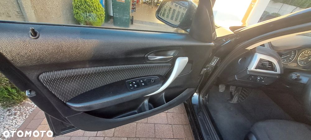BMW Seria 1 116i Sport Line - 13