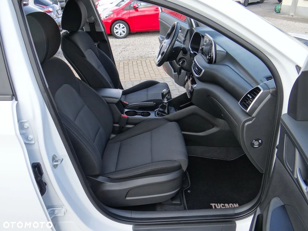 Hyundai Tucson blue 1.6 GDi 2WD Passion - 33