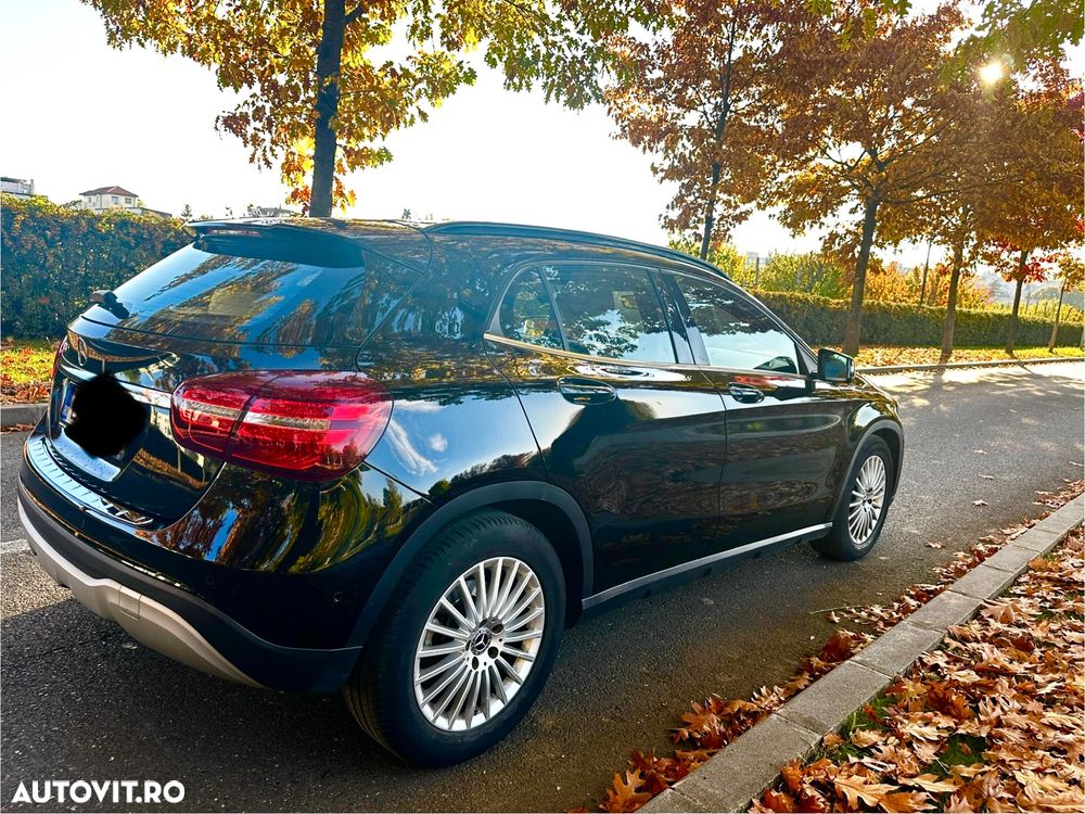 Mercedes-Benz GLA - 6