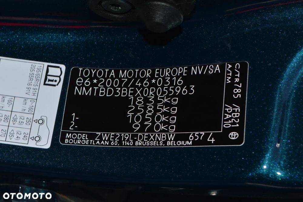 Toyota Corolla - 33